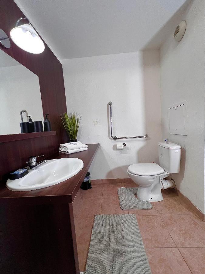 C101 Appartement Disneyland 몽테브랭 외부 사진