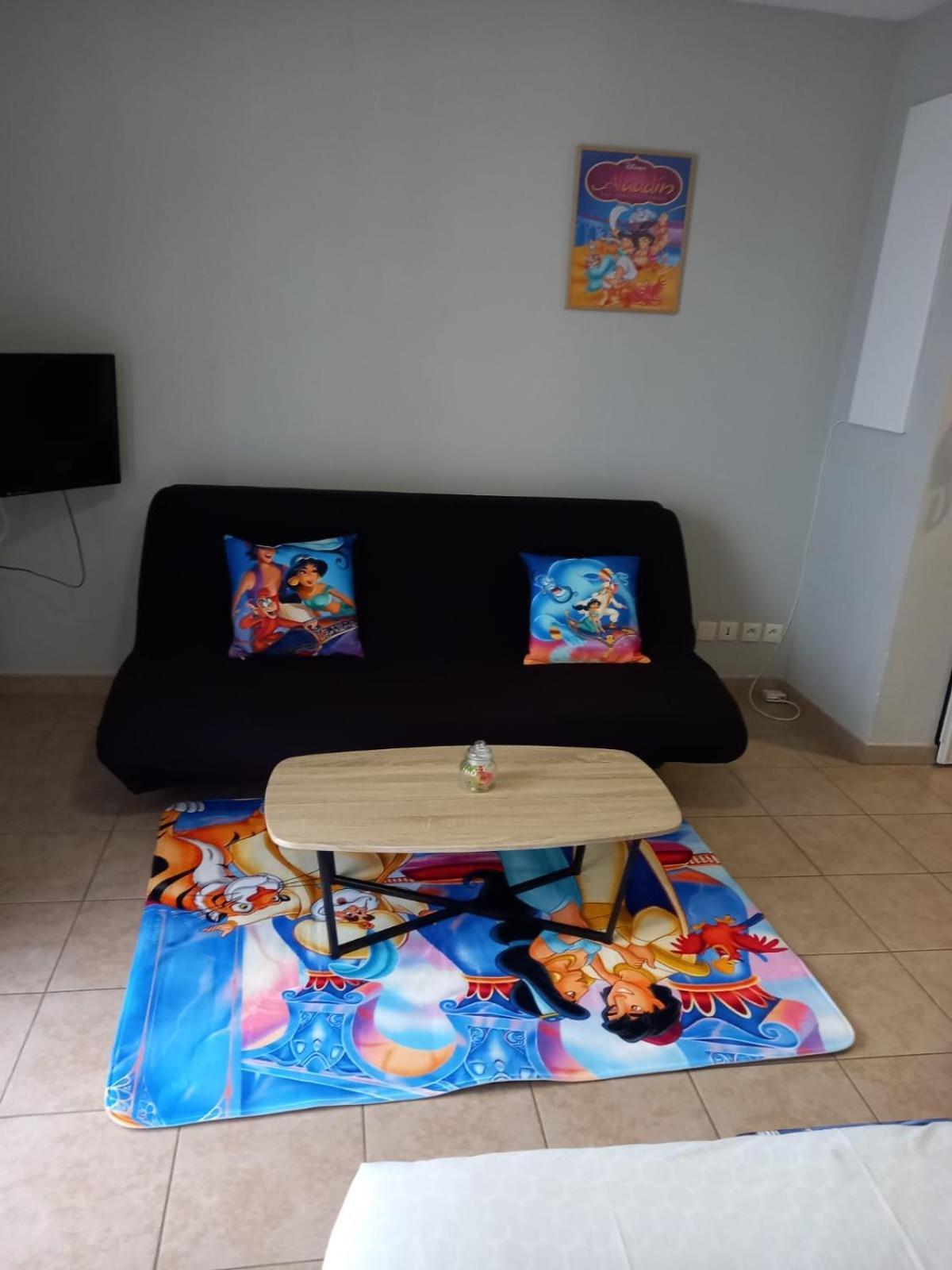 C101 Appartement Disneyland 몽테브랭 외부 사진